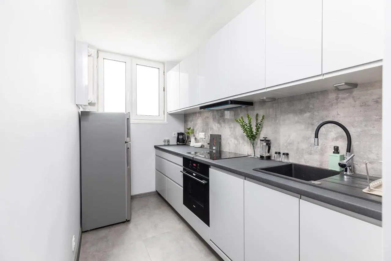 Superapart Siedlecka 1 Warsaw Apartment